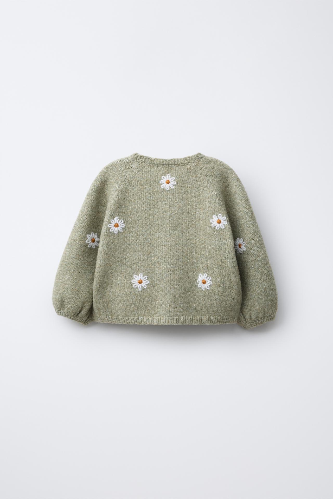 EMBROIDERED DAISY CARDIGAN