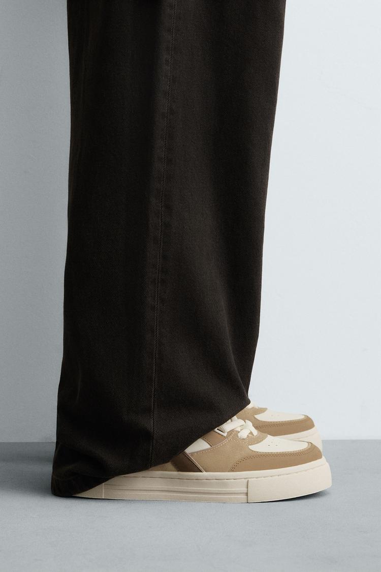 Әуесқойлық ұялы телефон порно Сексуалдық қыз жігітін үйге әкеліп, анасы оны трахты