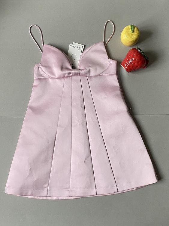 lambert mini dress in hot pink BOW HARRY FOR ZARA X DISNEY SECOND HAND Bodycon