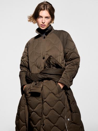 Chaqueta larga acolchada water repellent - Khaki oscuro de Zara