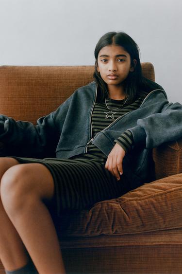 СУКНЯ В РУБЧИК ЗІ СМУГАСТИМ ПРИНТОМ ТА ВИРІЗАМИ - Black / Green Zara