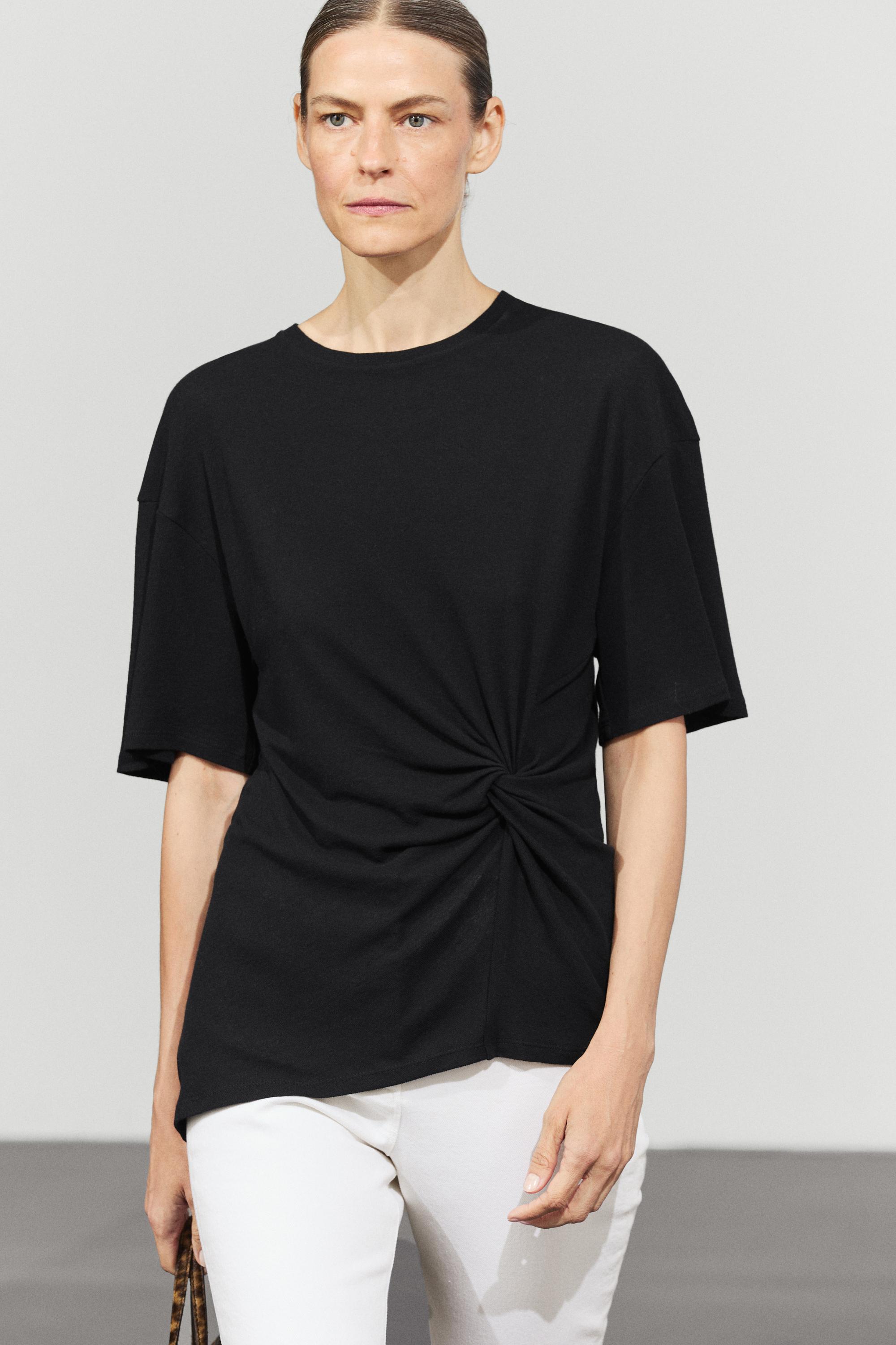 Asymmetric knot-detail T-shirt — Black