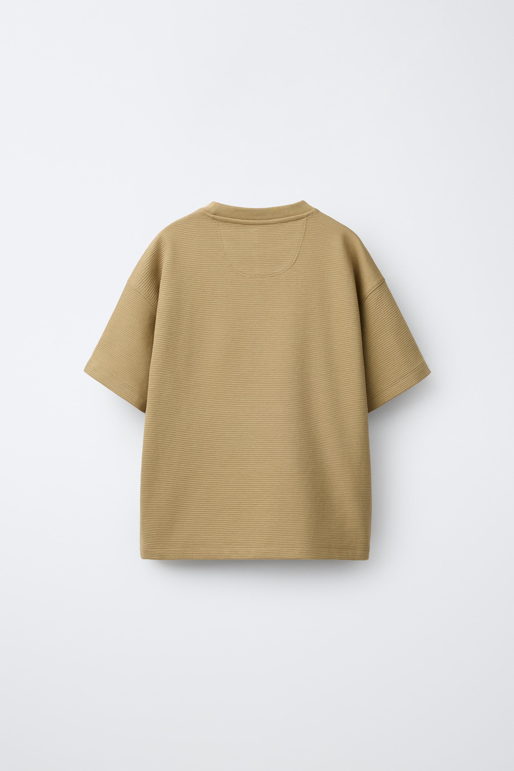 T-SHIRT OTTOMAN AVEC PIÈCE