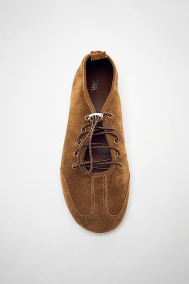 SPORTY SPLIT SUEDE FLAT SHOES - Brown by Zara