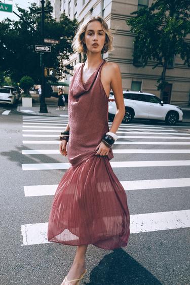 ROBE MIDI COMBINÉE PLISSÉE - MARSALA de Zara