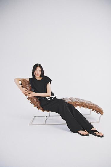WIDE-LEGパンツ ダブルウエストバンドブラックZaraのWIDE-LEGパンツ ダブルウエストバンド - ブラック 