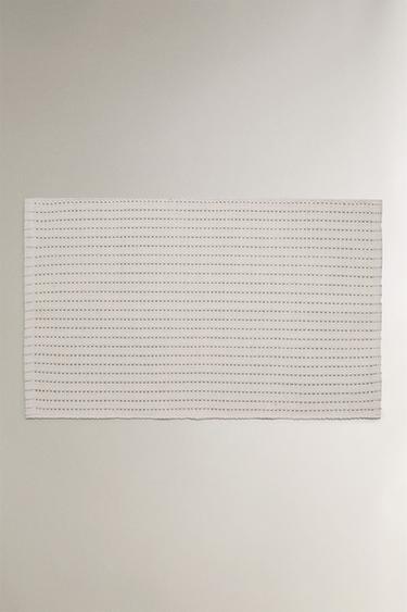 TEXTURED BATH MAT - Ecru / Green by Zara