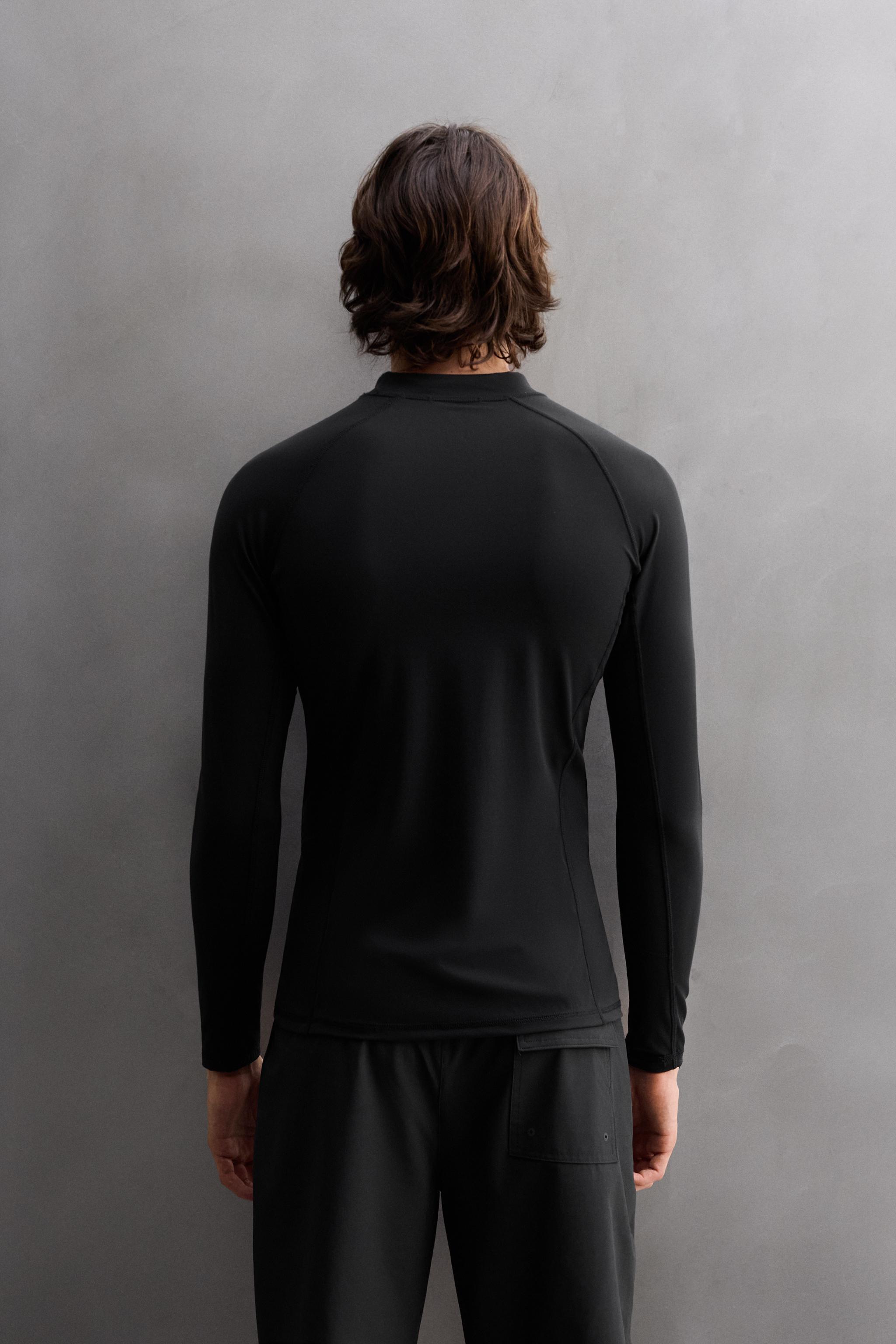 UPF40+ ロングスリーブ サーフ Tシャツ - ブラック | ZARA Japan