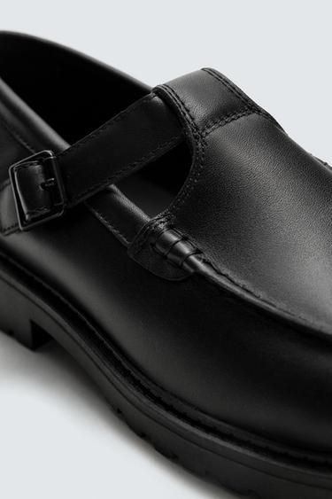 CHAUSSURES EN CUIR À BOUCLE - Noir de Zara - Image 2