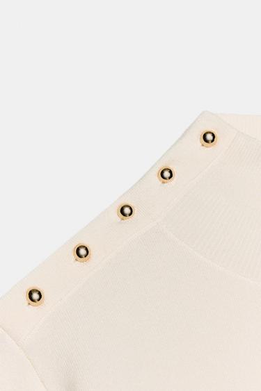 PULL EN MAILLE AVEC BOUTONS - Écru de Zara - Image 7