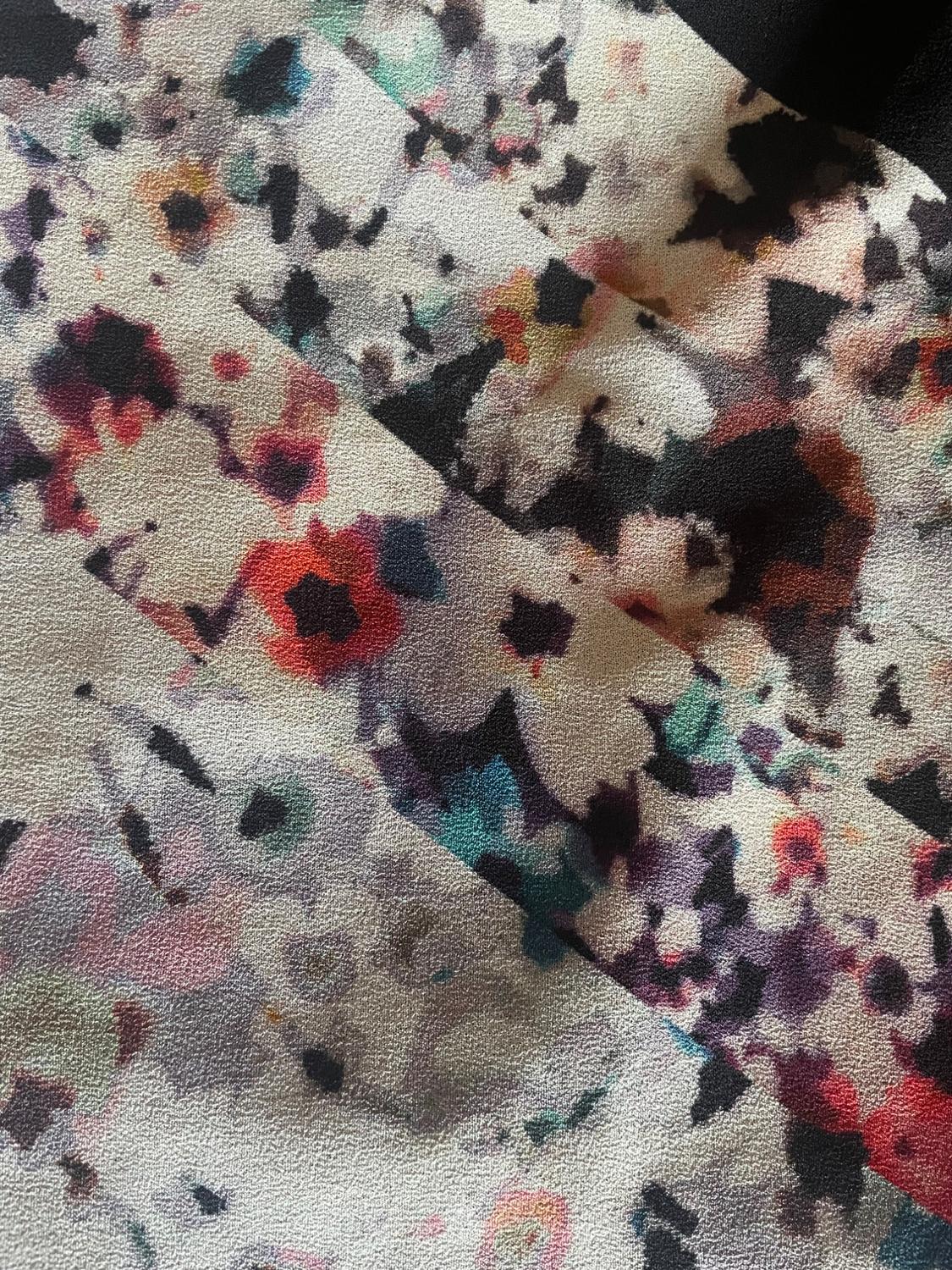 ZARA PRINTED BLOUSE. SIZE SMALL - Image 7