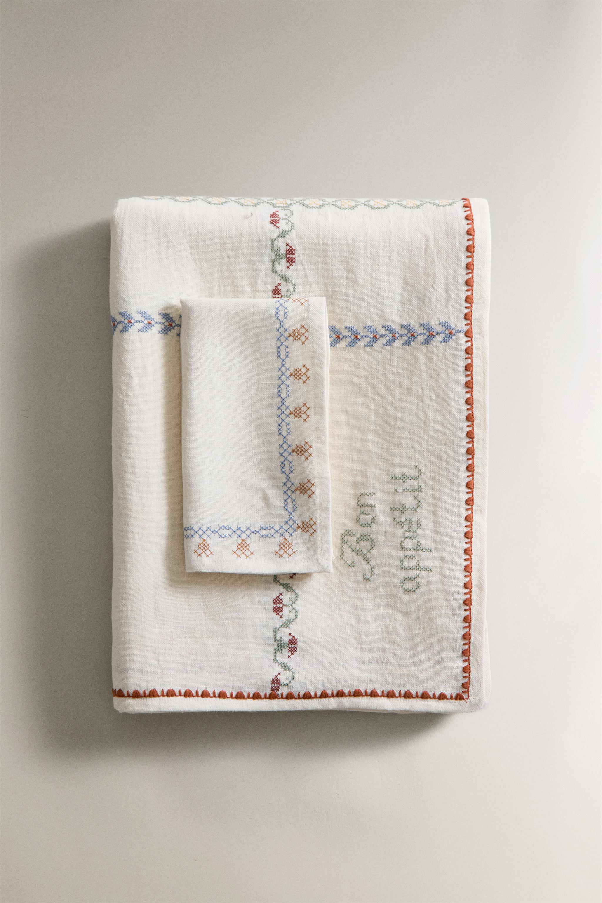 南アフリカ製 刺繍入りテーブルクロス/七面鳥 160×280cm ナプキンセット 46739021712-e1.jpg?ts=