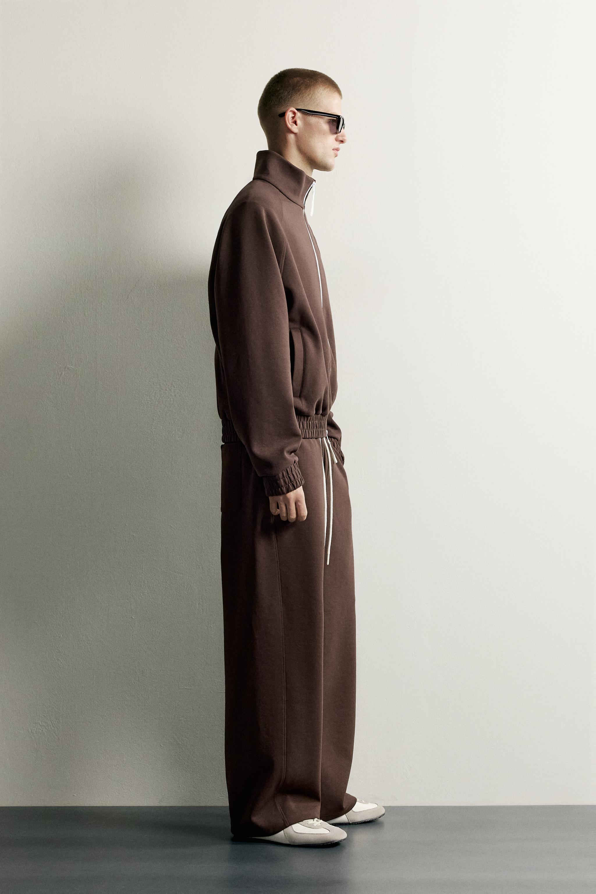CONTRAST ZIP TRACK JACKET