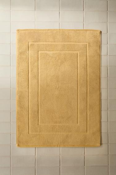 NON-SLIP COTTON BATH MAT - Mustard by Zara