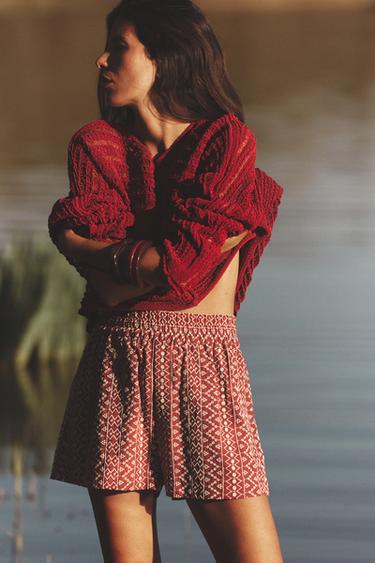 Zara PERFORATED EMBROIDERY SHORTS - Terracotta
