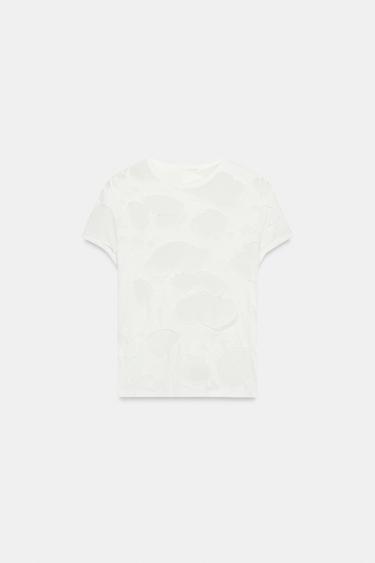 T-SHIRT EN MATIÈRES VARIÉES AVEC DÉCHIRURES - Blanc cassé de Zara