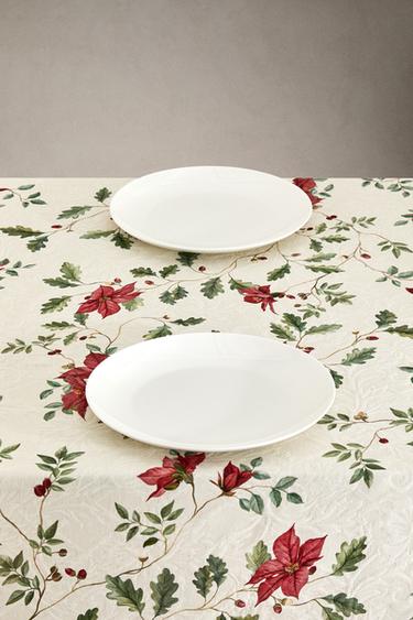 COTTON CHRISTMAS FLORAL JACQUARD TABLECLOTH - Greenish by Zara - Image 1