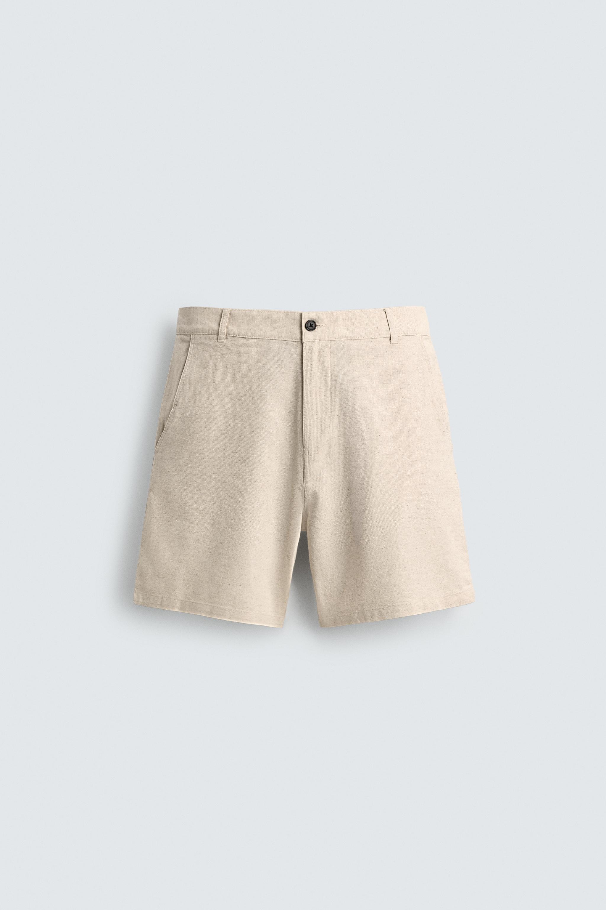 SHORT REGULAR FIT STRUCTURÉ