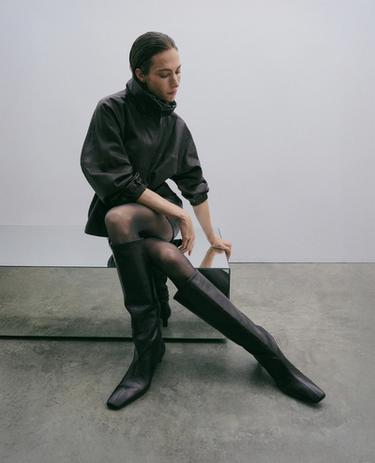 Chaqueta piel napa acabado granulado - Marrón de Zara