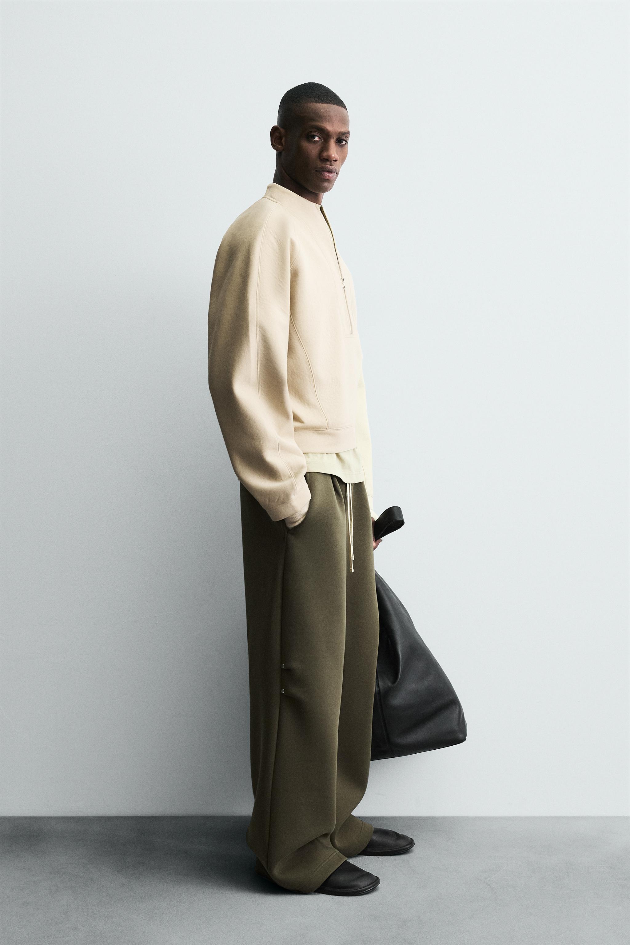 CROPPED FIT NEOPRENE EFFECT SWEATSHIRT WITH STUDS