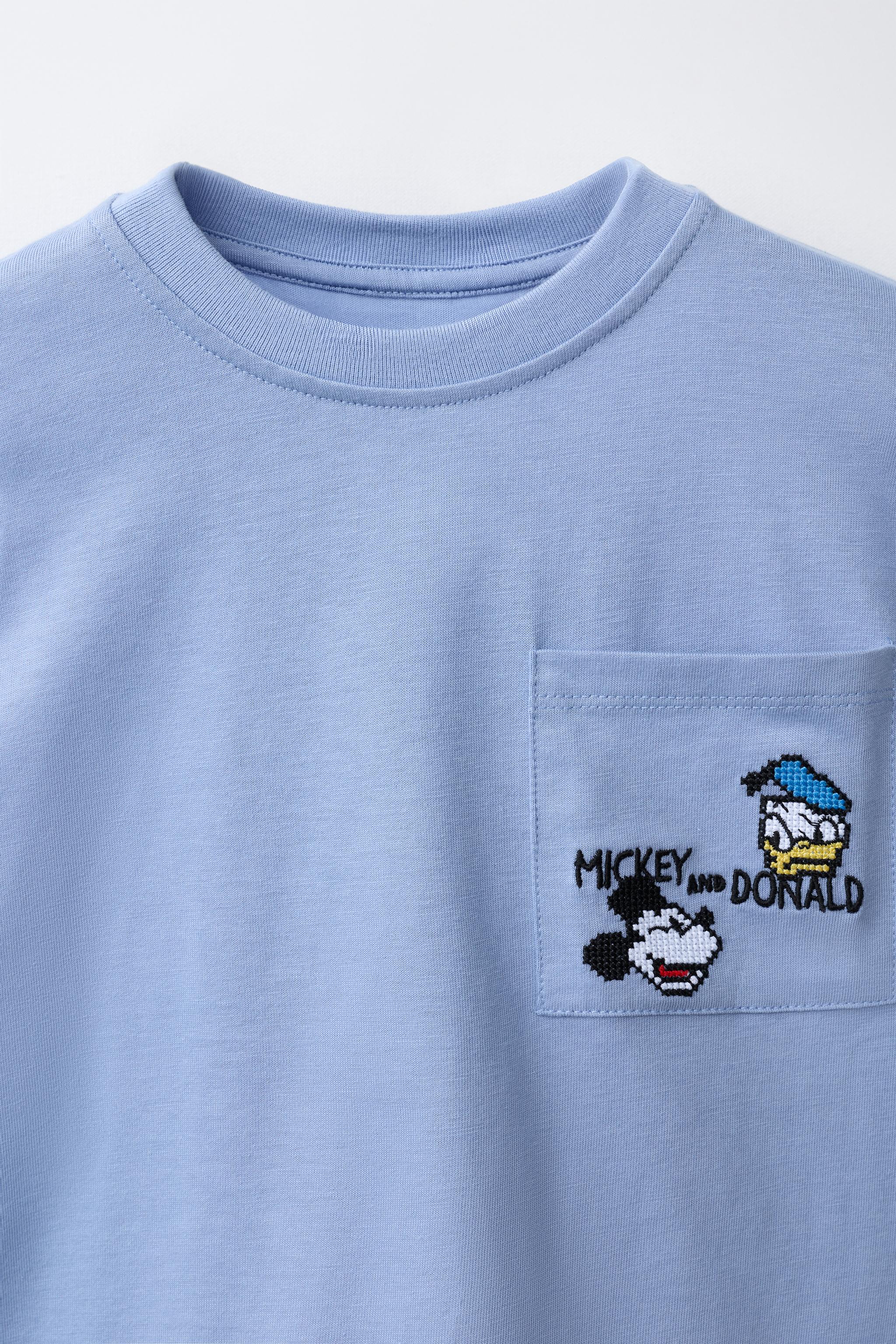 MICKEY MOUSE AND DONALD DUCK © DISNEY EMBROIDERED POCKET T-SHIRT