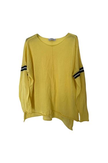 PULL FIN JAUNE AVEC BANDES NOIRES AUX MANCHES