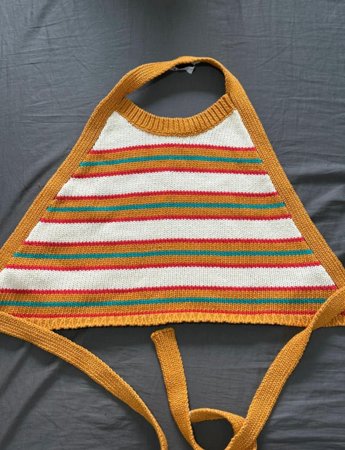 STRIPED KNIT TOP