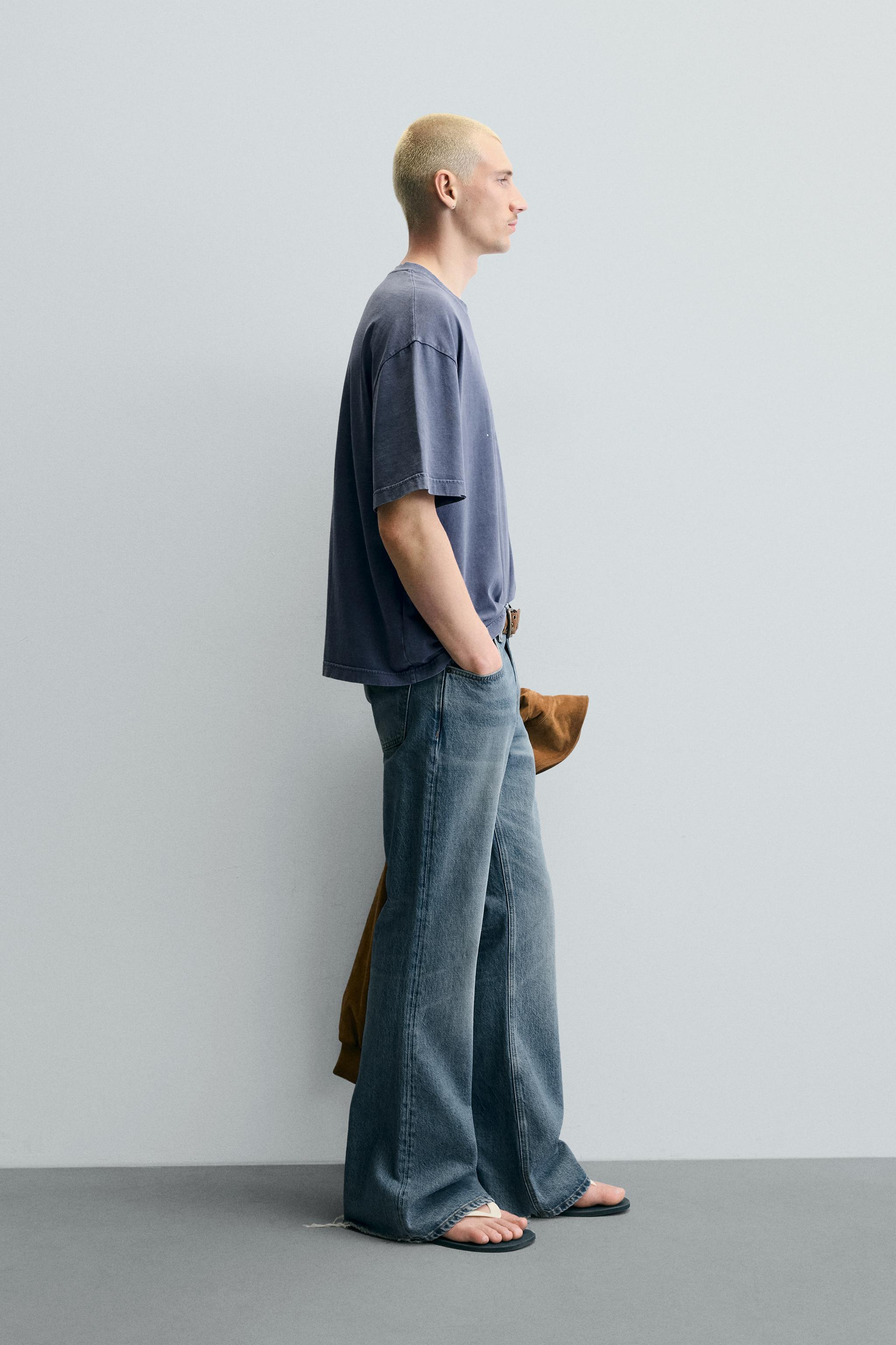 WASHED PRINTED T-SHIRT WITH STUDS