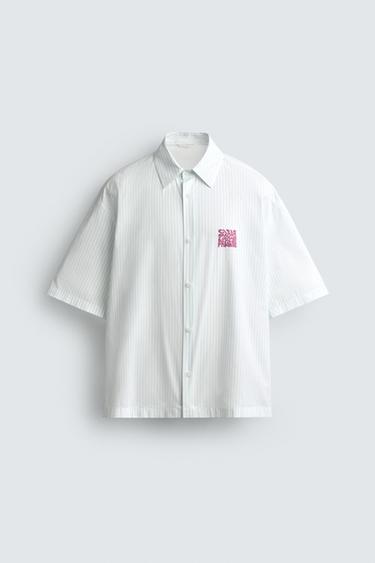 CAMISA BOXY FIT TEXTOS ESTAMPADOS - Blanco / Gris de Zara