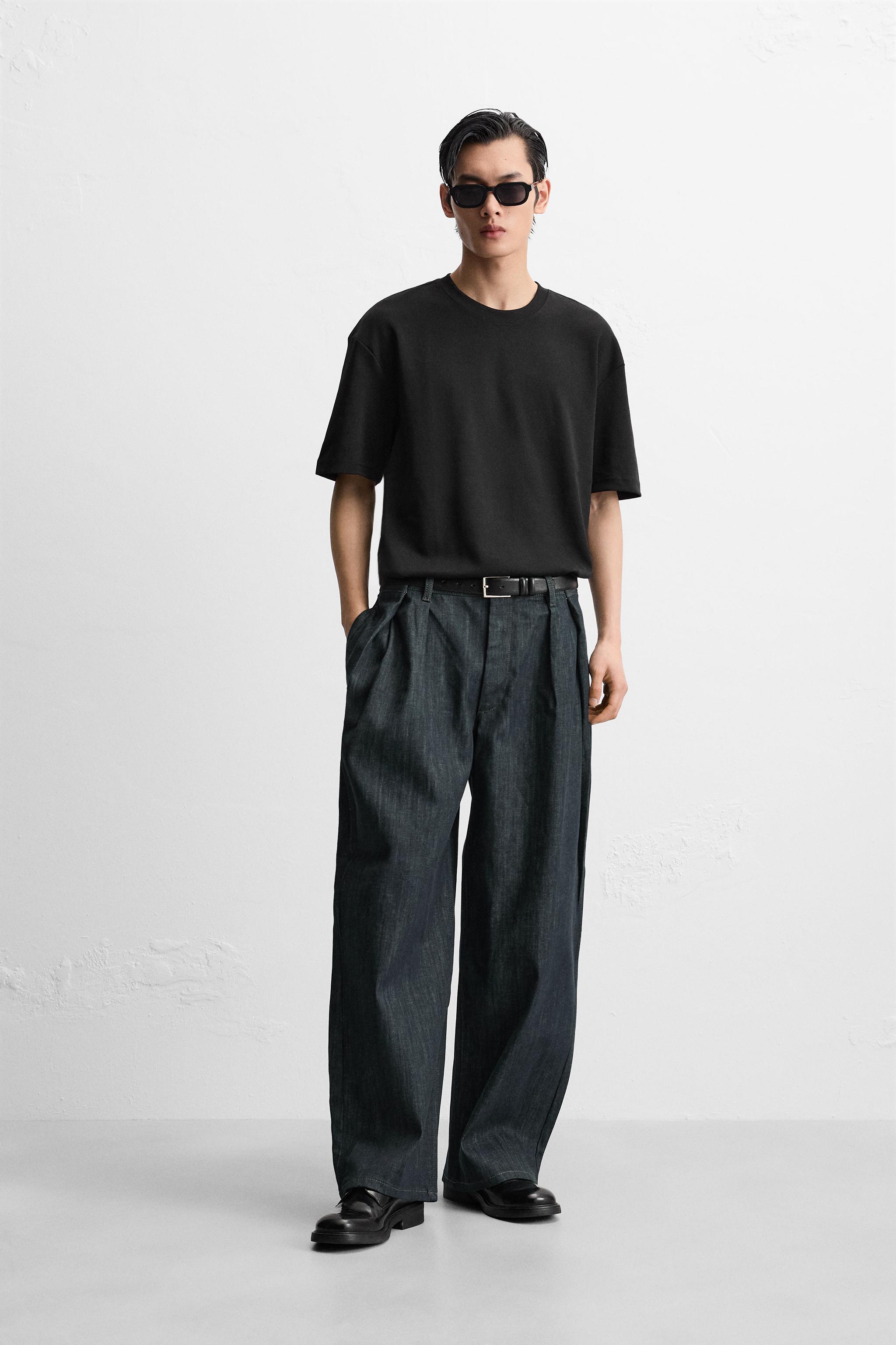 ベーシックレギュラーフィットTシャツ - ブラック | ZARA Japan
