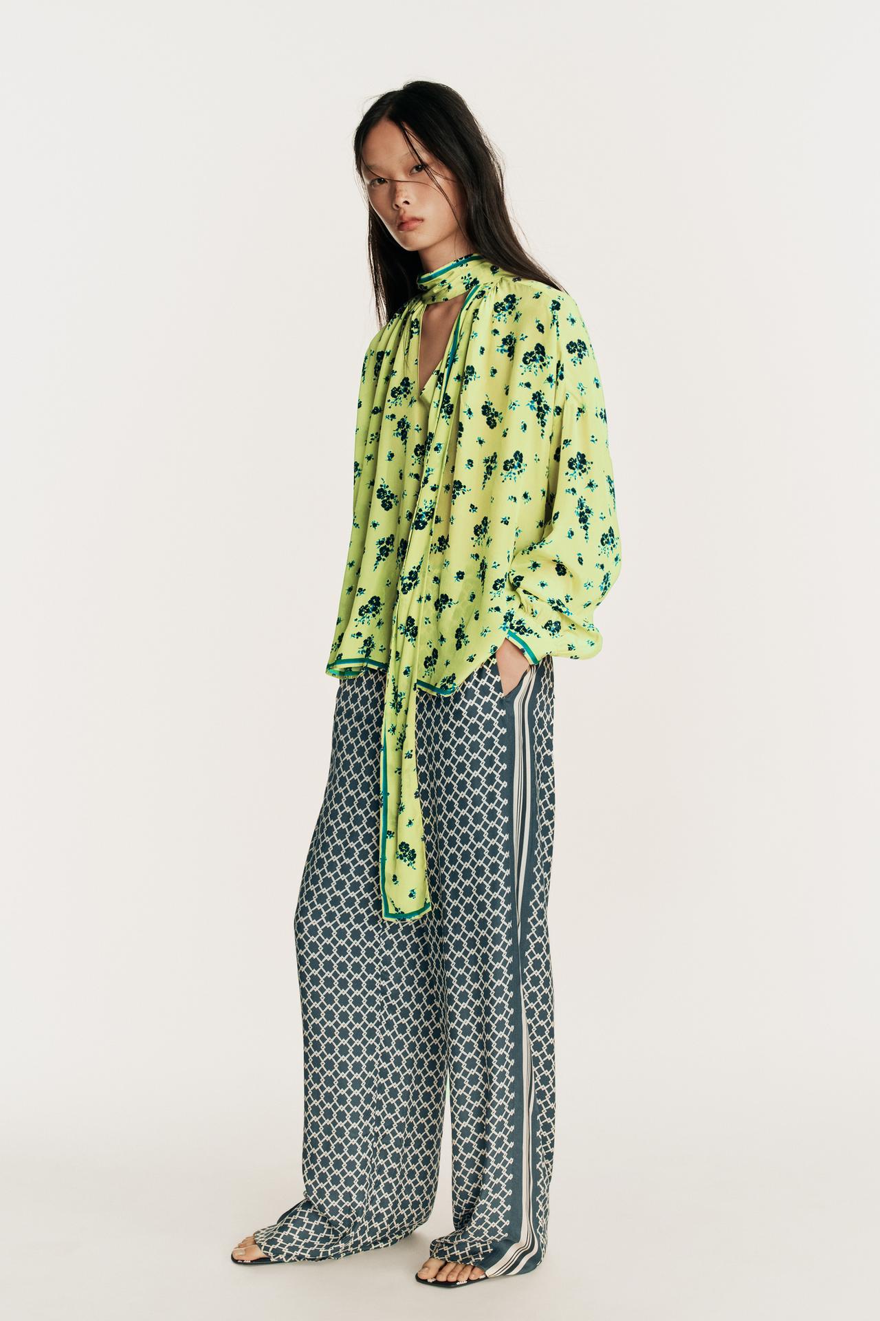 LIMITED EDITION FLOWY PANTS WITH SIDE BANDS — Printed