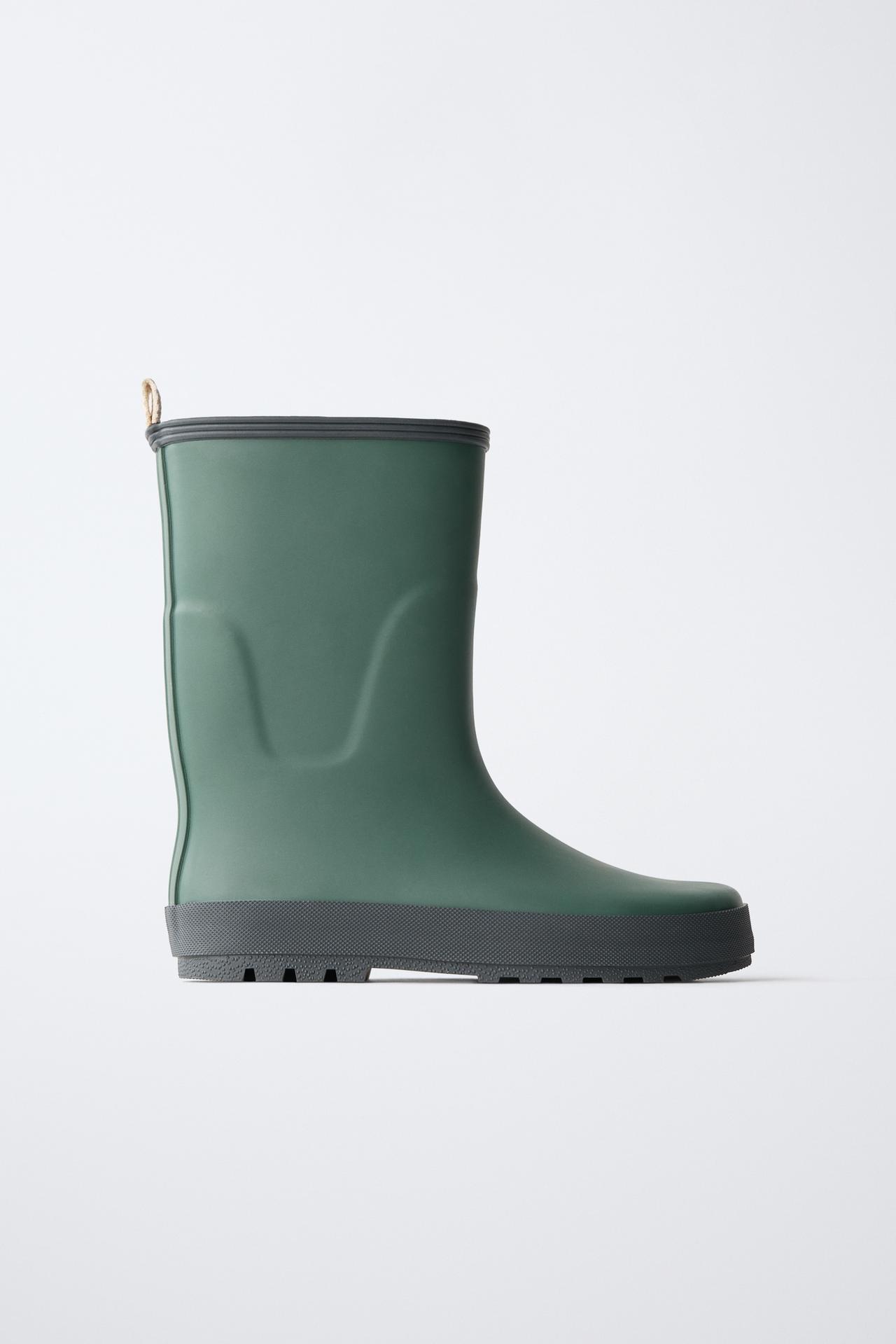 RAIN BOOTS — Green