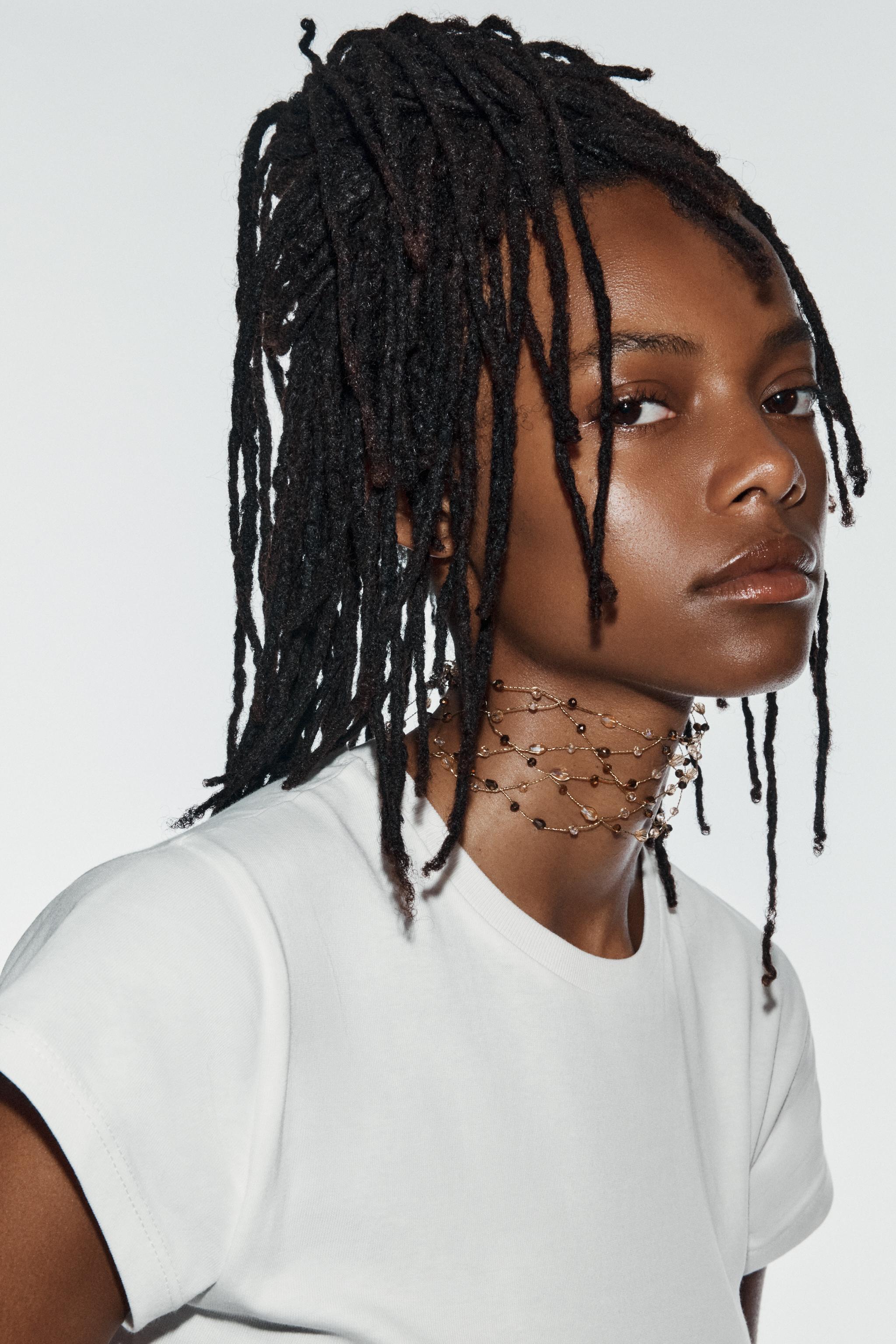 METALLIC THREAD STONE CHOKER NECKLACE