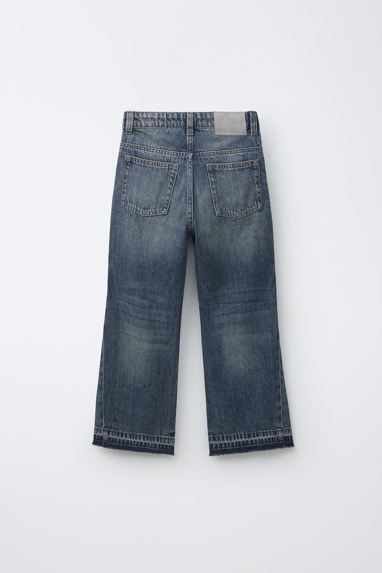 Jeans de campana con dobladillo deshilachado 2