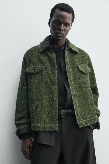 SURCHEMISE TEXTURÉE SURPIQÛRES - Vert foncé de Zara - Image 4