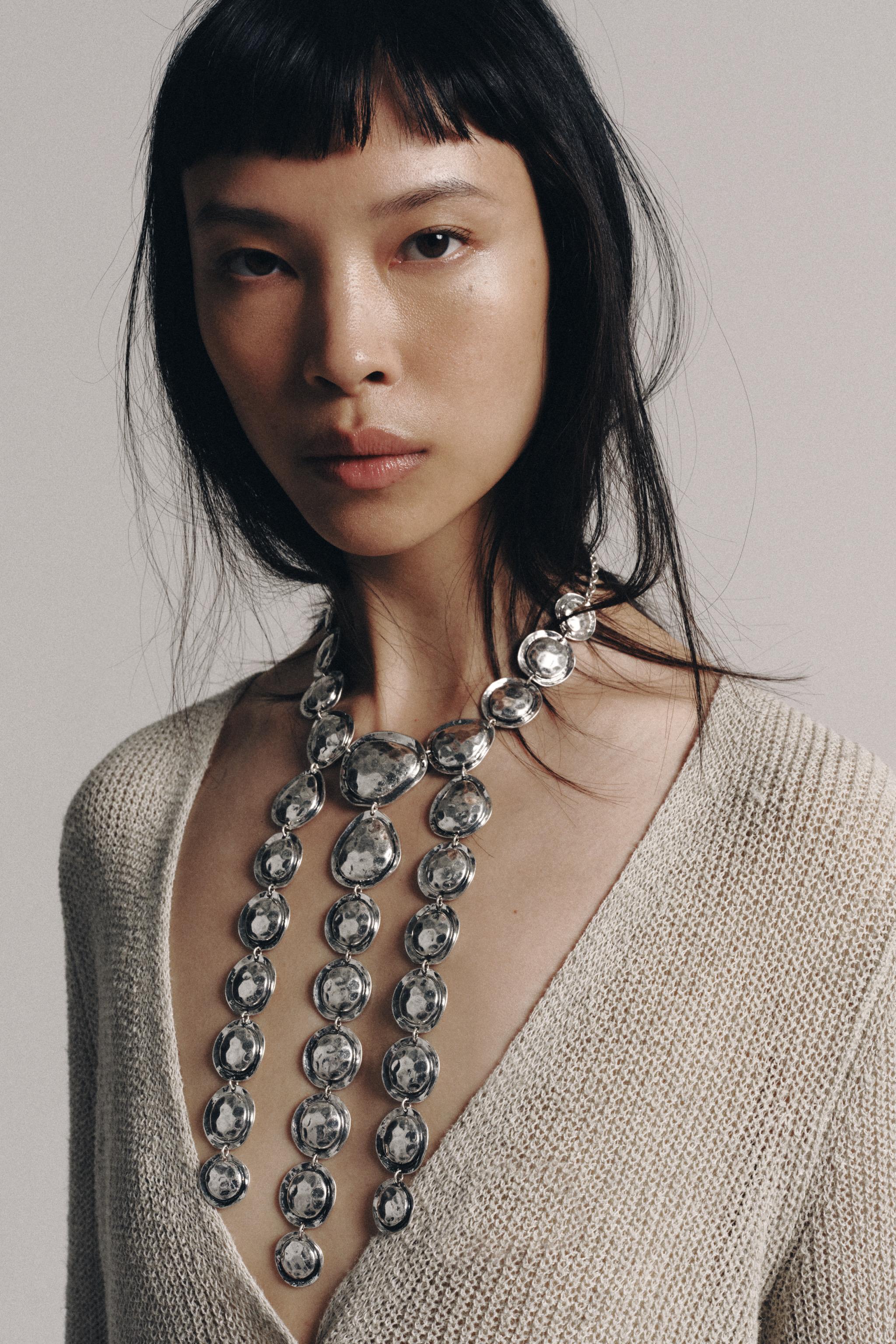METAL PIECE NECKLACE — Silver