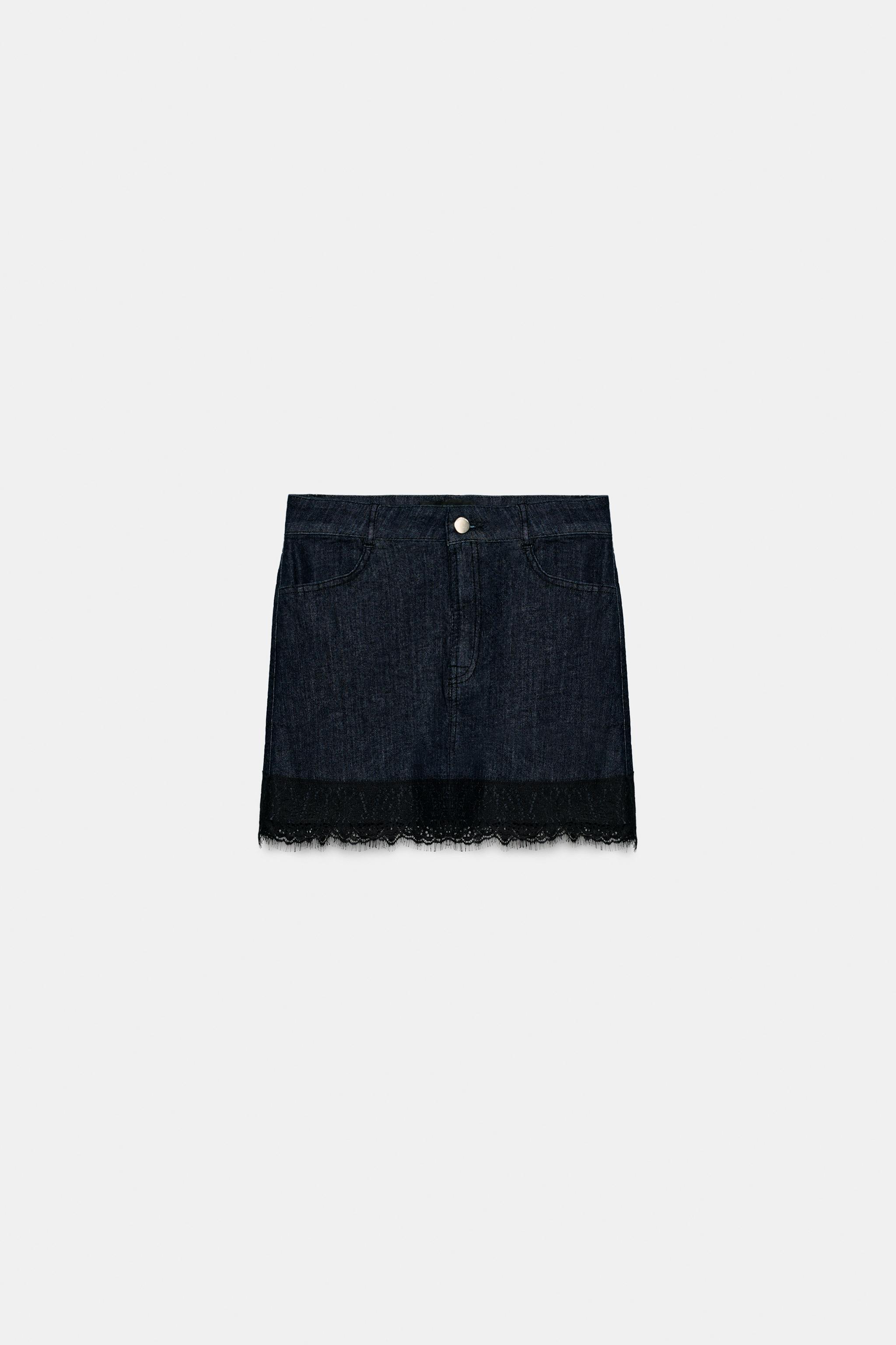 LACE TRIM SKORT