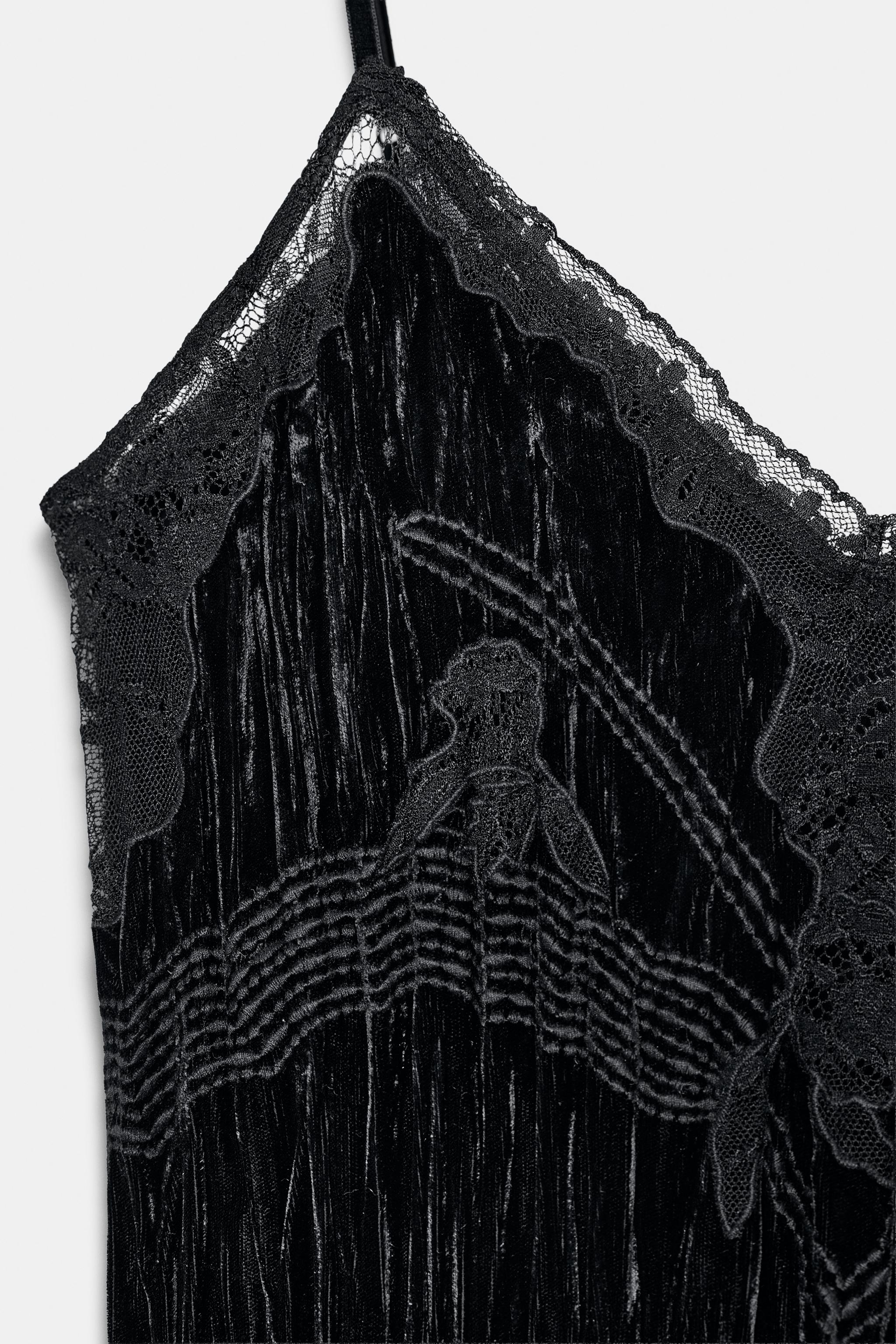 ZW COLLECTION ベルベットレーストップス - ブラック | ZARA Japan / 日本