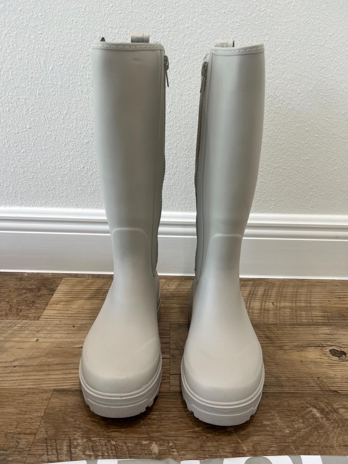 FLAT RAIN MID-CALF BOOTS TRETORN X ZARA - Image 2