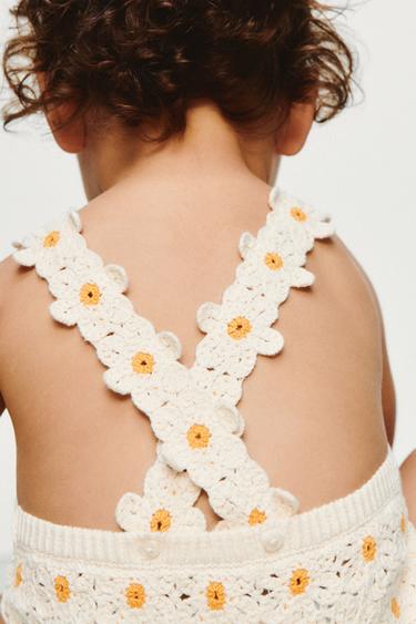 PELELE MARGARITAS CROCHET LISO - Crudo de Zara