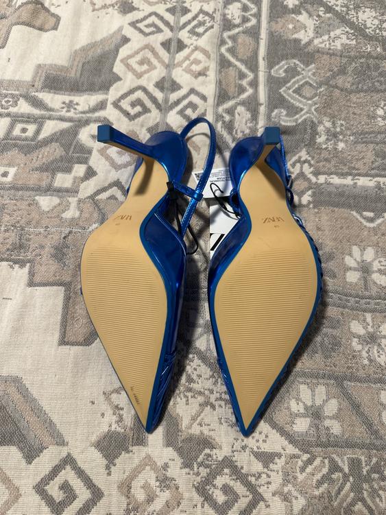 METALLIC SLINGBACK HEELS - Image 2