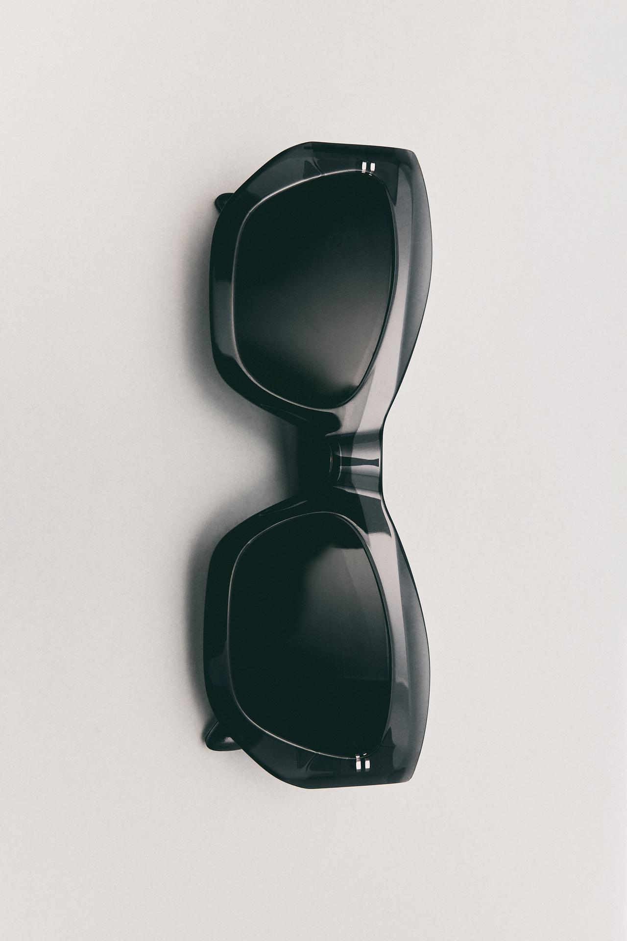 CAT EYE SUNGLASSES — Gray