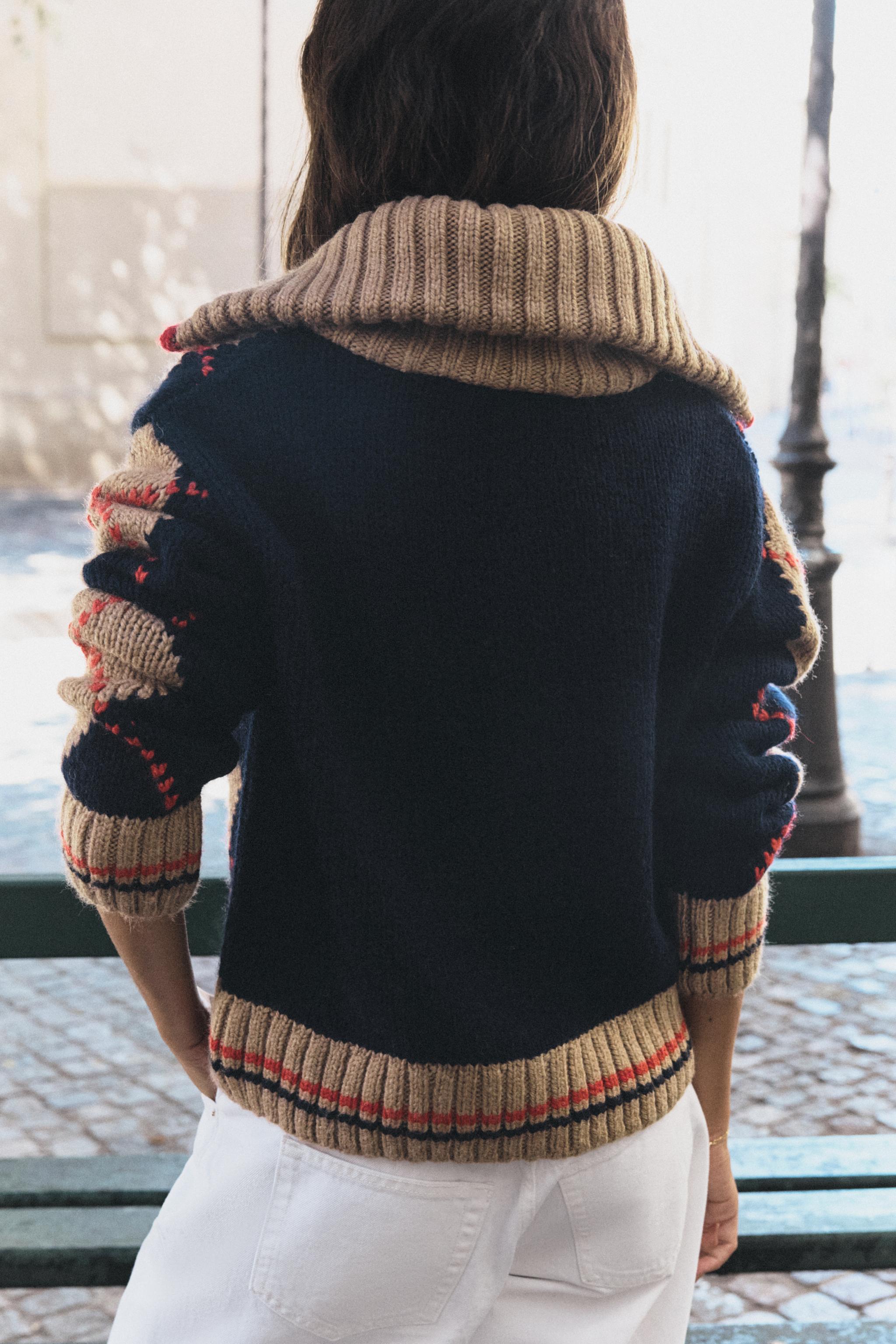 GILET EN MAILLE À LOSANGES