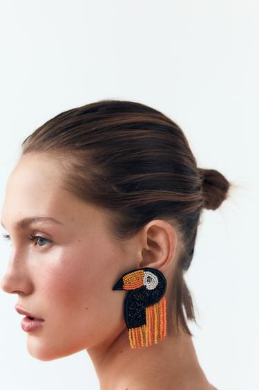 BEADED TOUCAN EARRINGS - Multicoloured by Zara