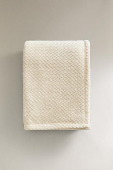 FLEECE BLANKET - Ecru by Zara - Image 4