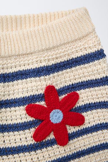 STRIPED KNIT BERMUDA SHORTS WITH FLOWER - Ecru / Blue by Zara - Image 2