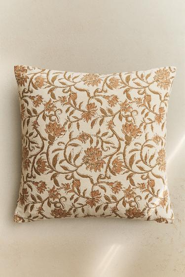 CHENILLE CUSHION COVER - Ecru by Zara - Image 5