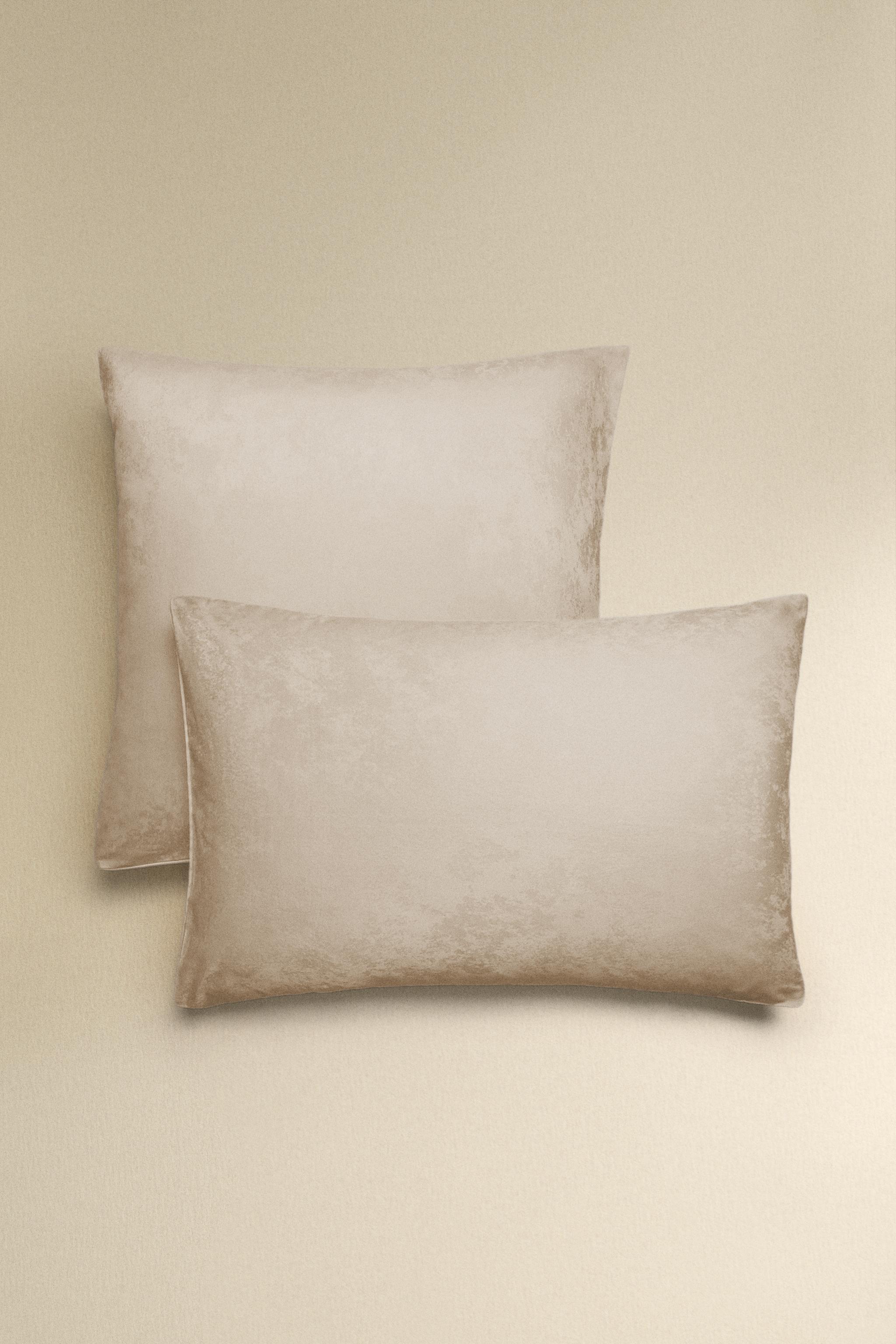 MARBLE JACQUARD SATEEN PILLOWCASE — Beige