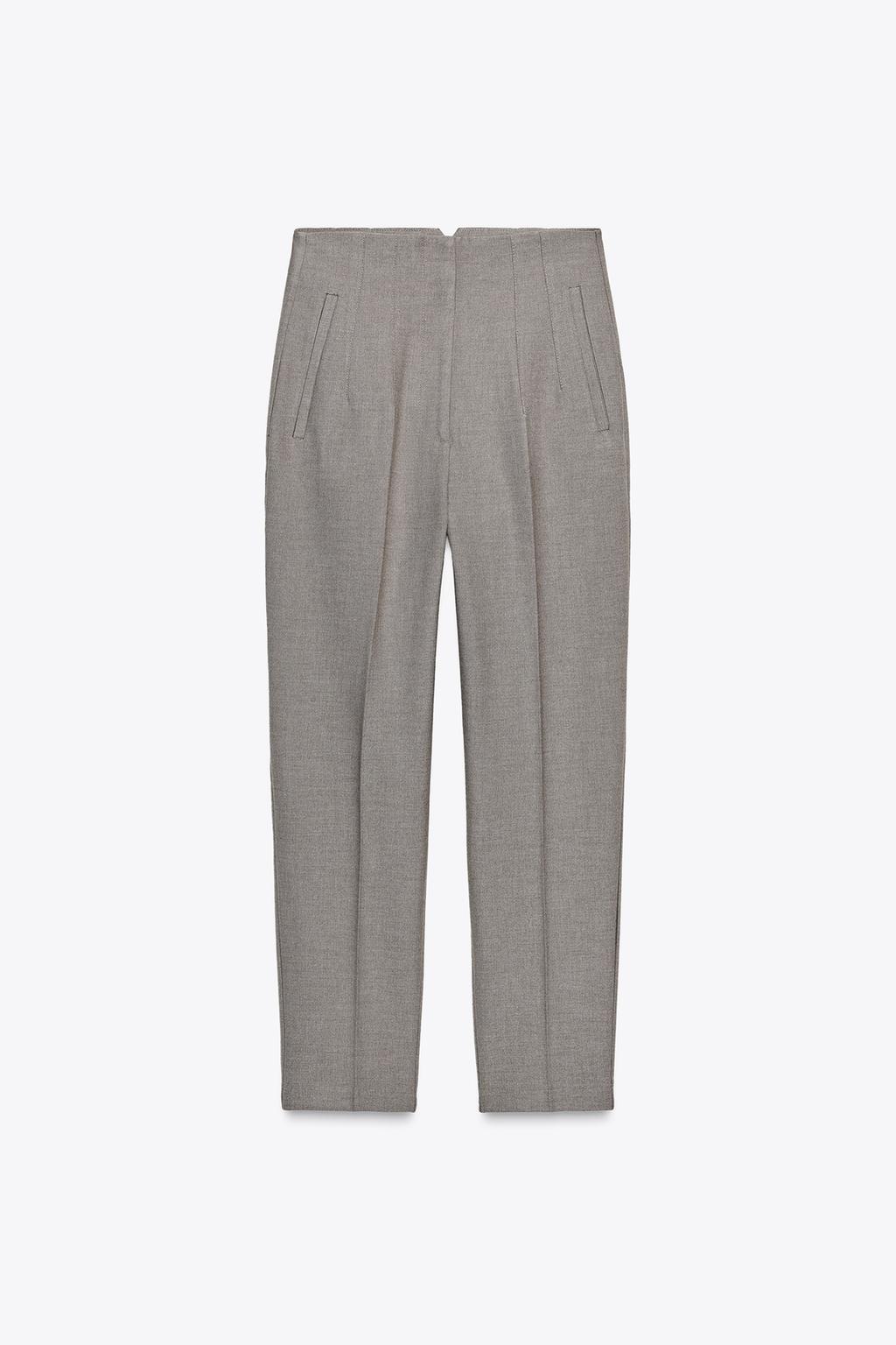 PANTS WITH A HIGH WAIST
