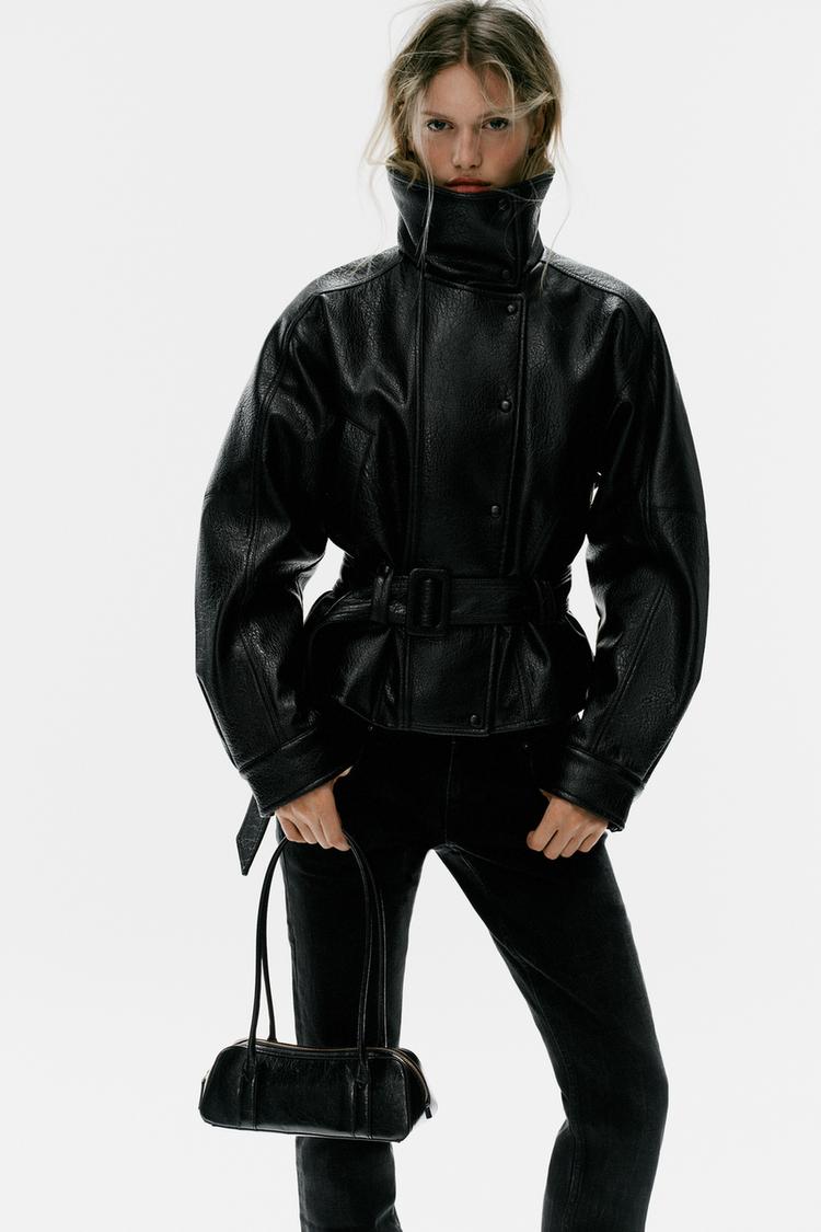 Bolso alargado craquelado